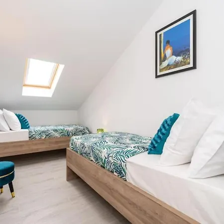 Apartment Friends & Family - Four Bedrooms